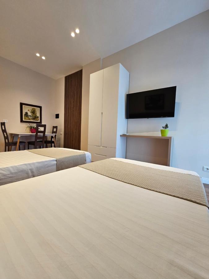 Alba Studio Apartment Tirana Exterior photo